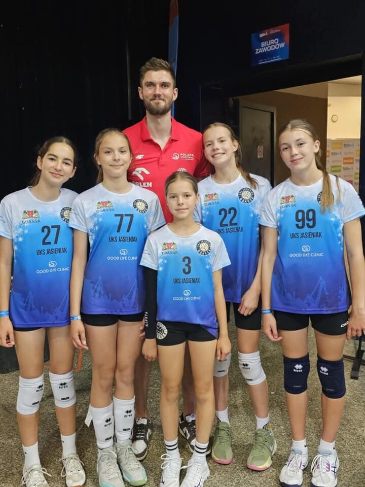 UKS Jasieniak — drużyna