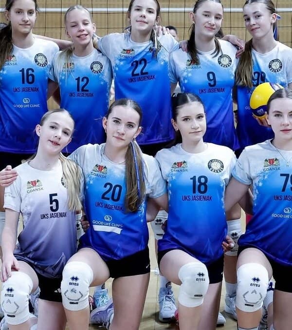 Drużyna UKS Jasieniak — zdjęcie zespołowe